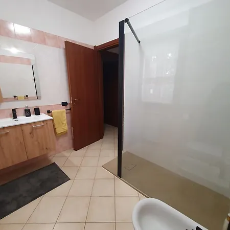 Gioia House Bilocale 4 Posti Letto 10 Min Dal Mare