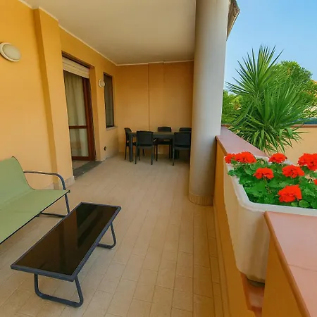 Gioia House Bilocale 4 Posti Letto 10 Min Dal Mare *
